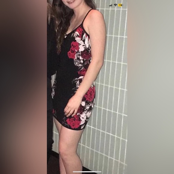 Floral Dress (Guess) - Picture 2 of 6